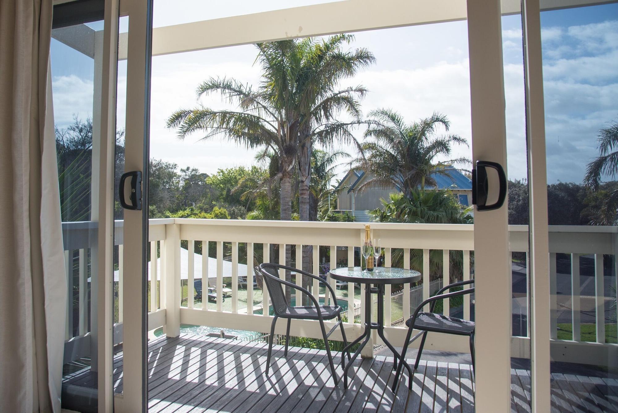 Boathouse Resort Studios And Suites Blairgowrie Bagian luar foto