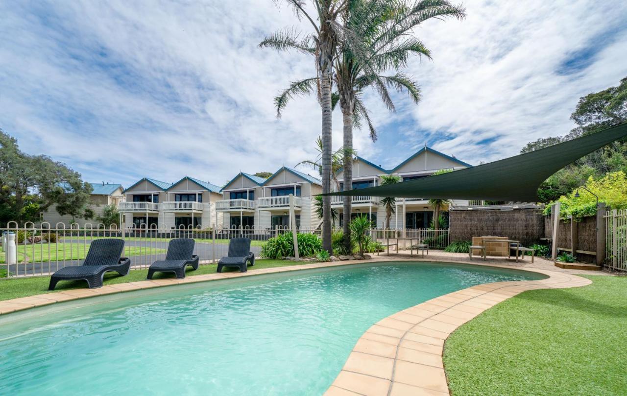 Boathouse Resort Studios And Suites Blairgowrie Bagian luar foto