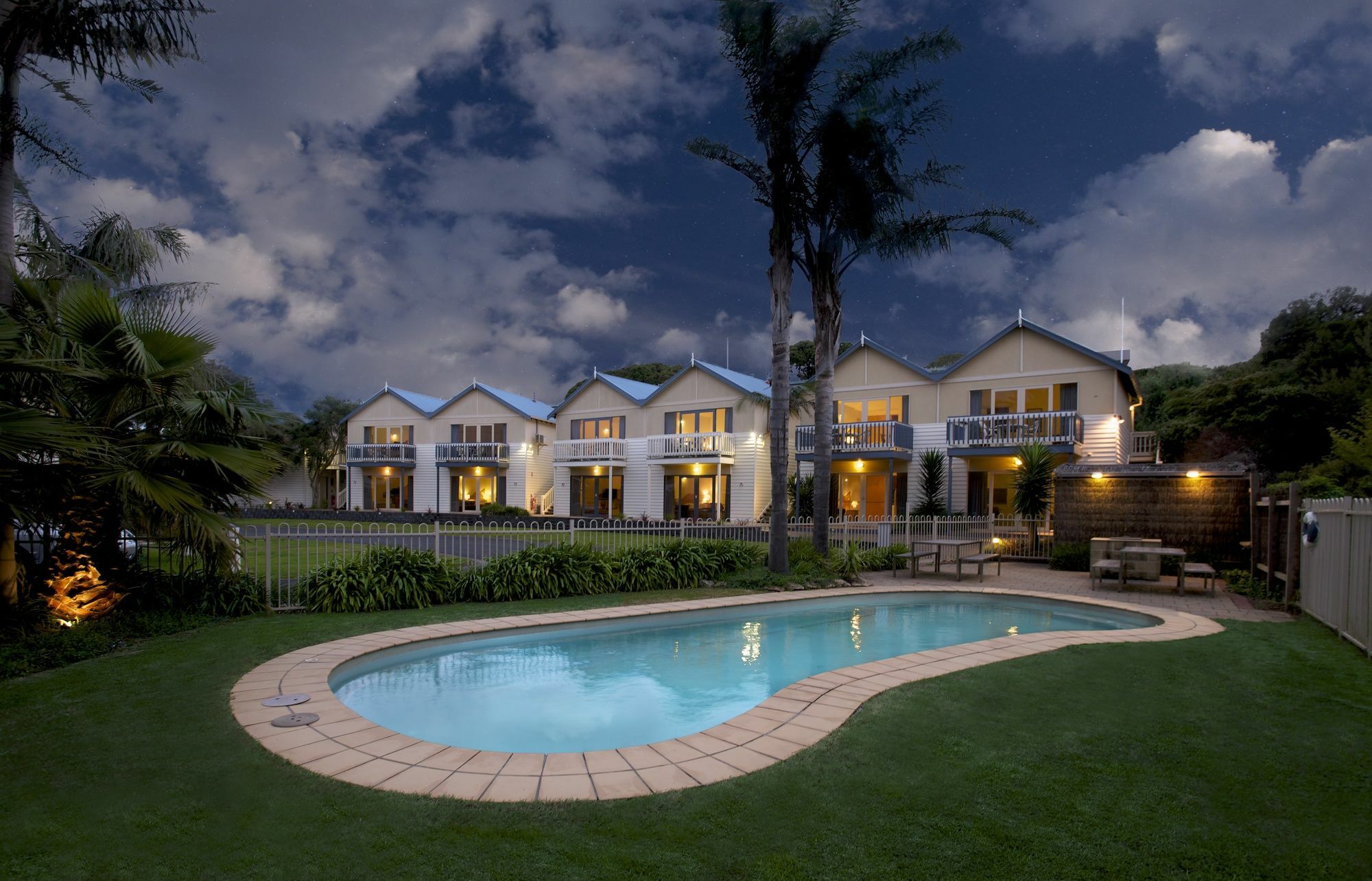 Boathouse Resort Studios And Suites Blairgowrie Bagian luar foto